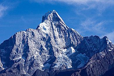 多人聚会海战射击游戏《瓶盖战舰》现已正式推出